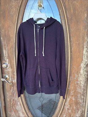 On the byas full zip jacket! Men’s medium